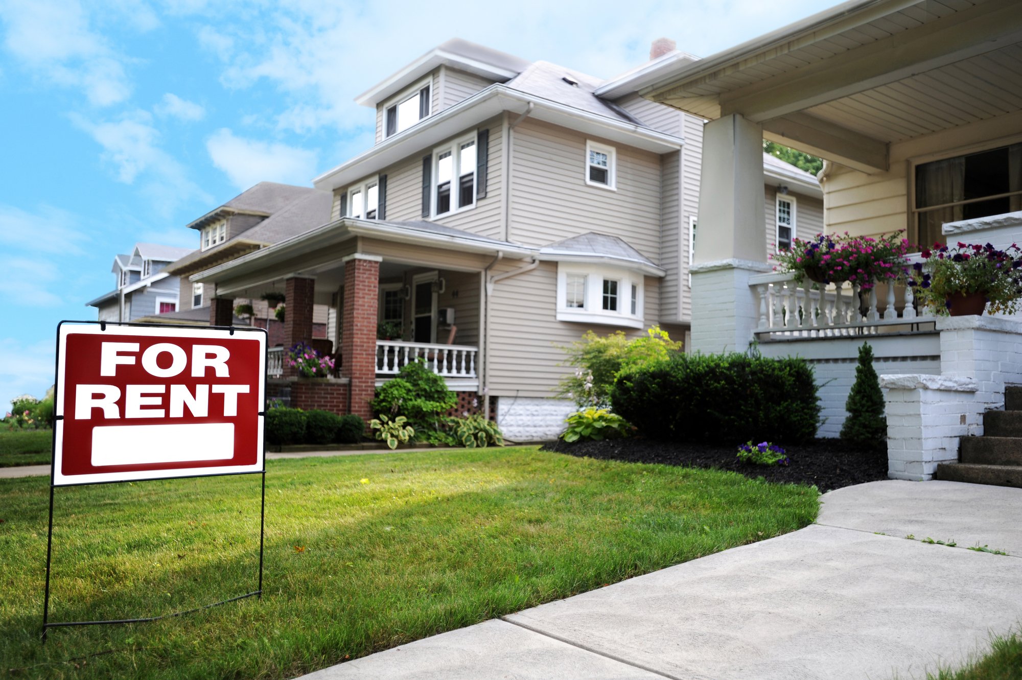 Home For Rent Sign