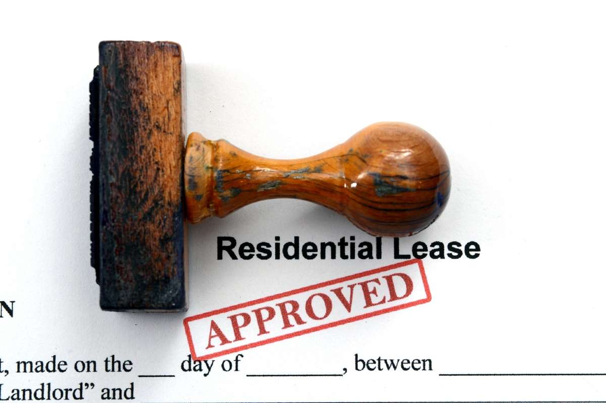 Residential lease - approved (R) (S)