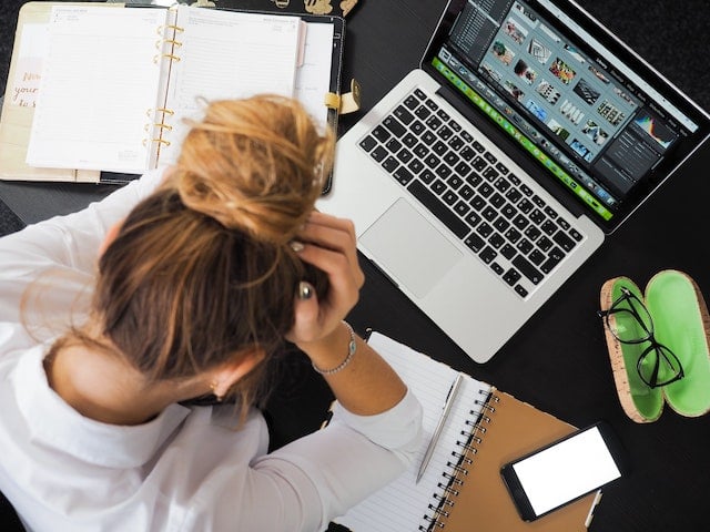 stressed-tasks-job-desk-computer